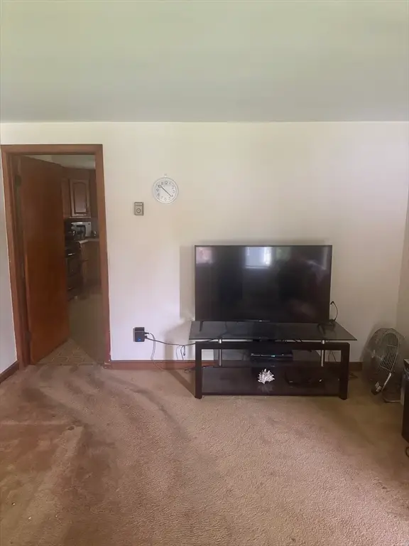 210 Shaker Rd, East Longmeadow, MA 01028 - #2