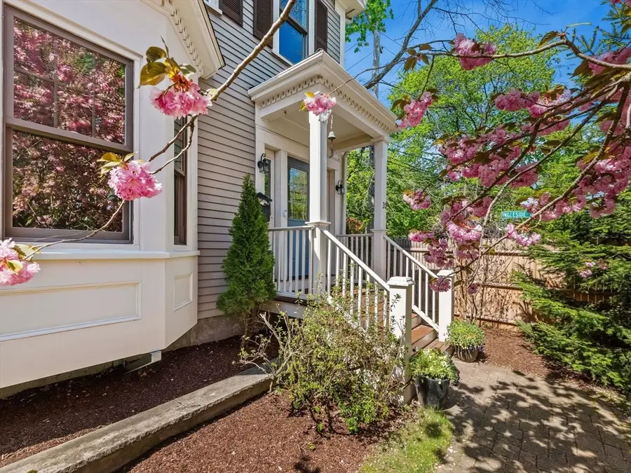 20 Maple Street, Lexington, MA 02420 - #3