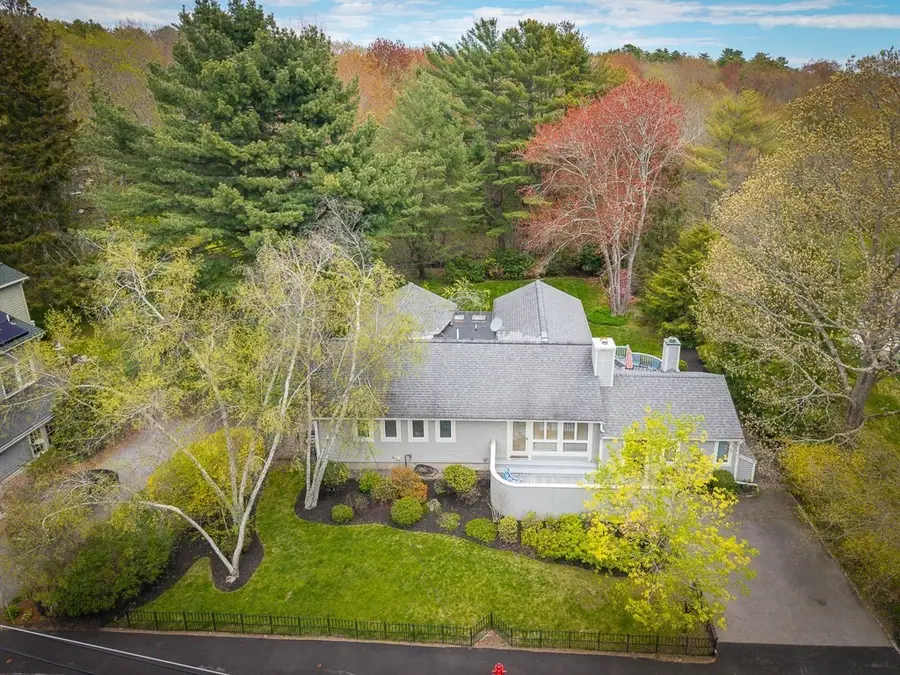 55 Old Essex Road, Manchester, MA 01944 - #3