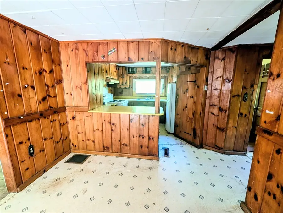51 Russell Stage Rd, Blandford, MA 01008 - #3