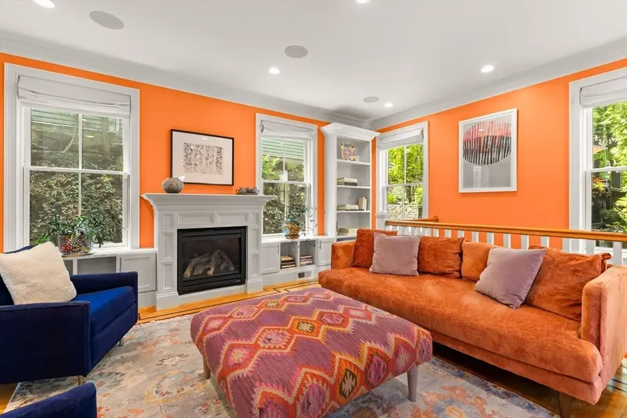 209 Chestnut Ave #2, Boston, MA 02130 - #3