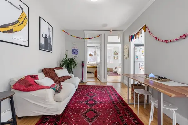 282 Newbury #6, Boston, MA 02116