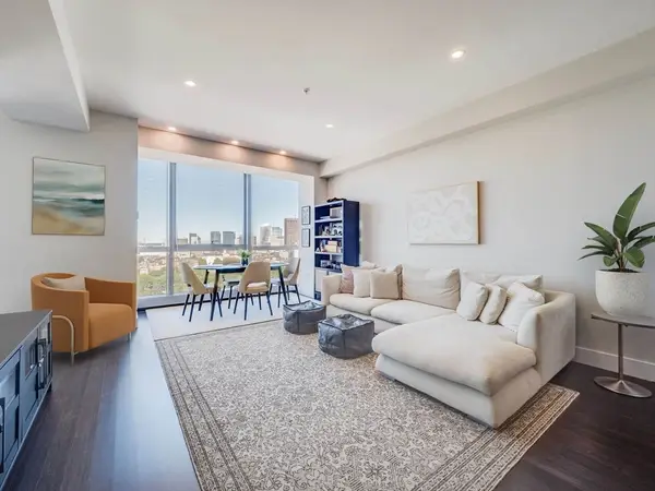 110 Stuart Street #27C, Boston, MA 02116