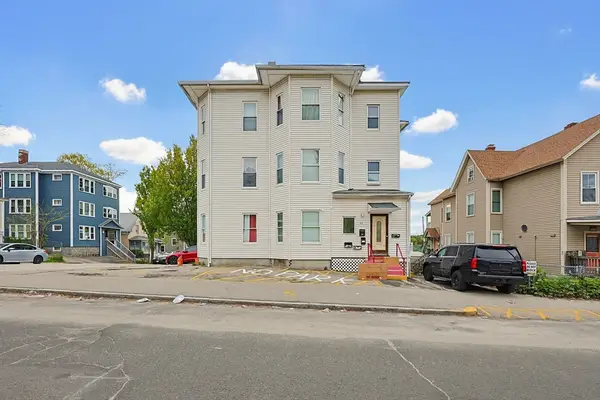 22 Hollywood St #4B, Worcester, MA 01610