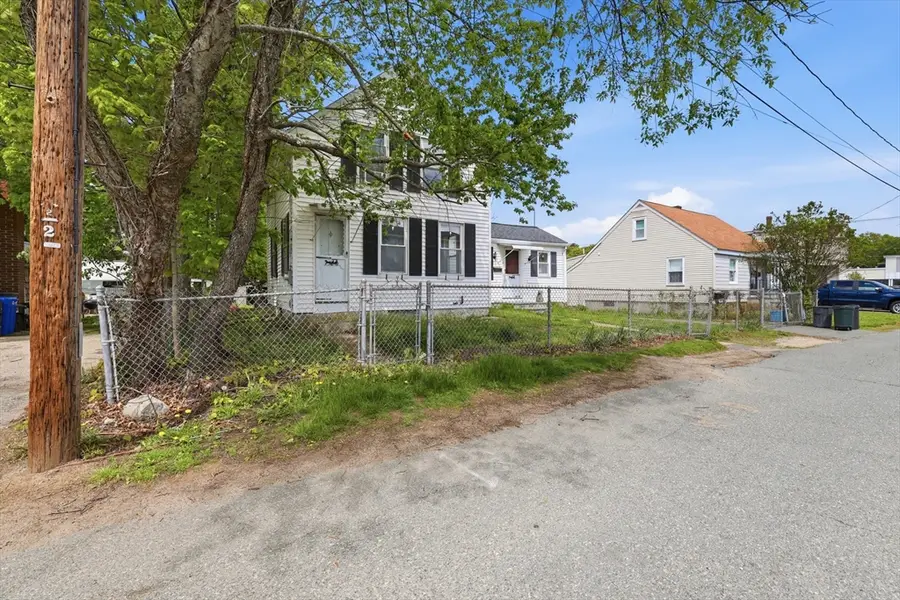19 Voses Ct, Stoughton, MA 02072 - #3