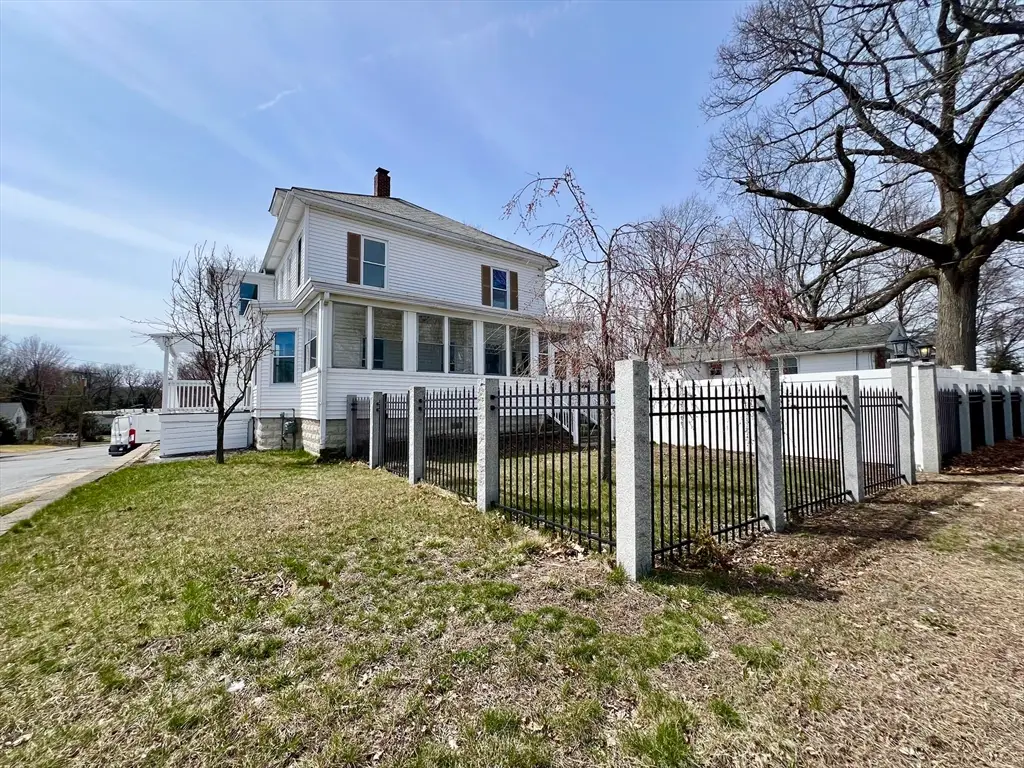 343 South St, Fitchburg, MA 01420 - #1