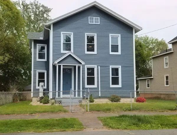 11 W School St, Westfield, MA 01085