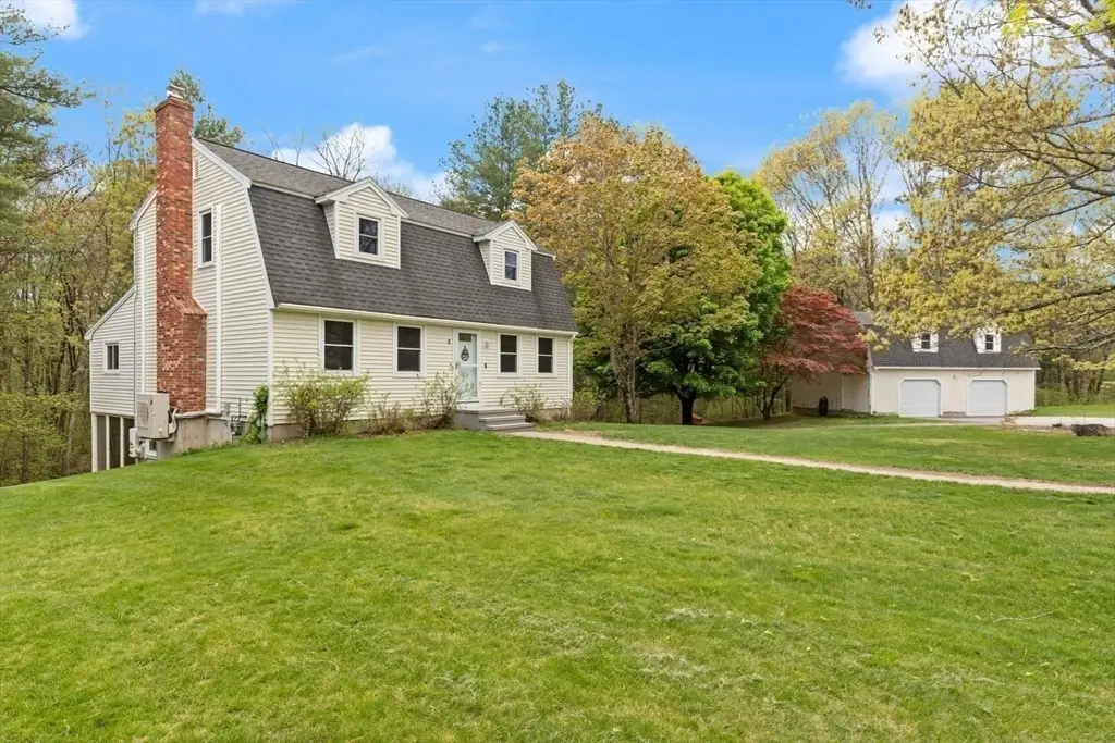 8 Matthew Lane, Chelmsford, MA 01824 - #1