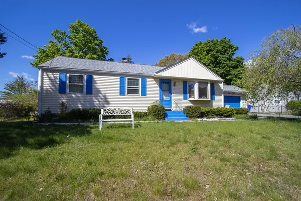49 Fitzgerald Rd, Springfield, MA 01104