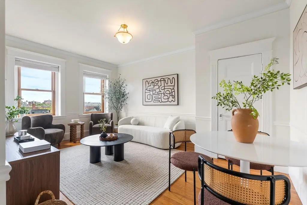 8 Garrison St #709, Boston, MA 02116 - #1
