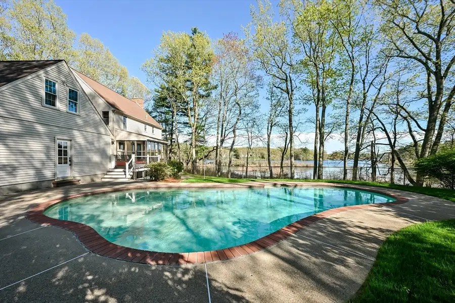 15 Edwards Rd, Foxboro, MA 02035 - #2