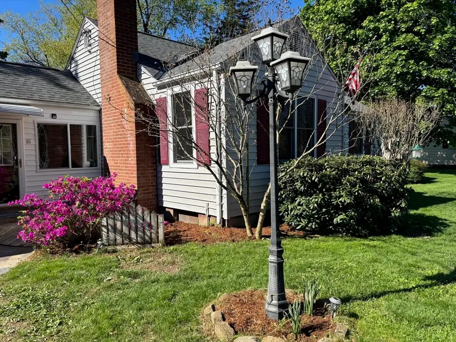65 Brookside Circle, Springfield, MA 01129 - #2