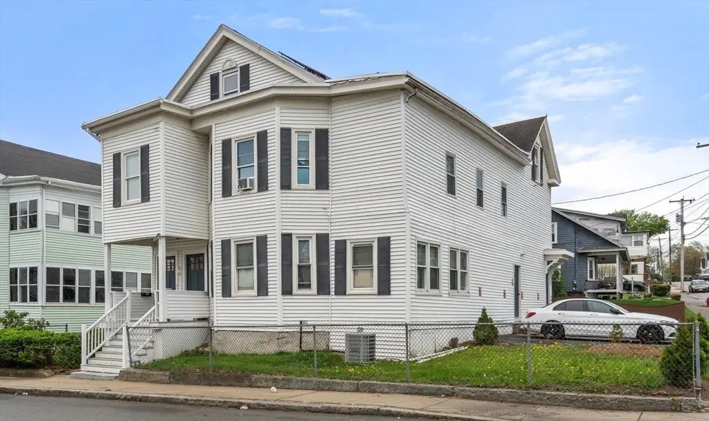 252 Shaw St, Lowell, MA 01851 - #1