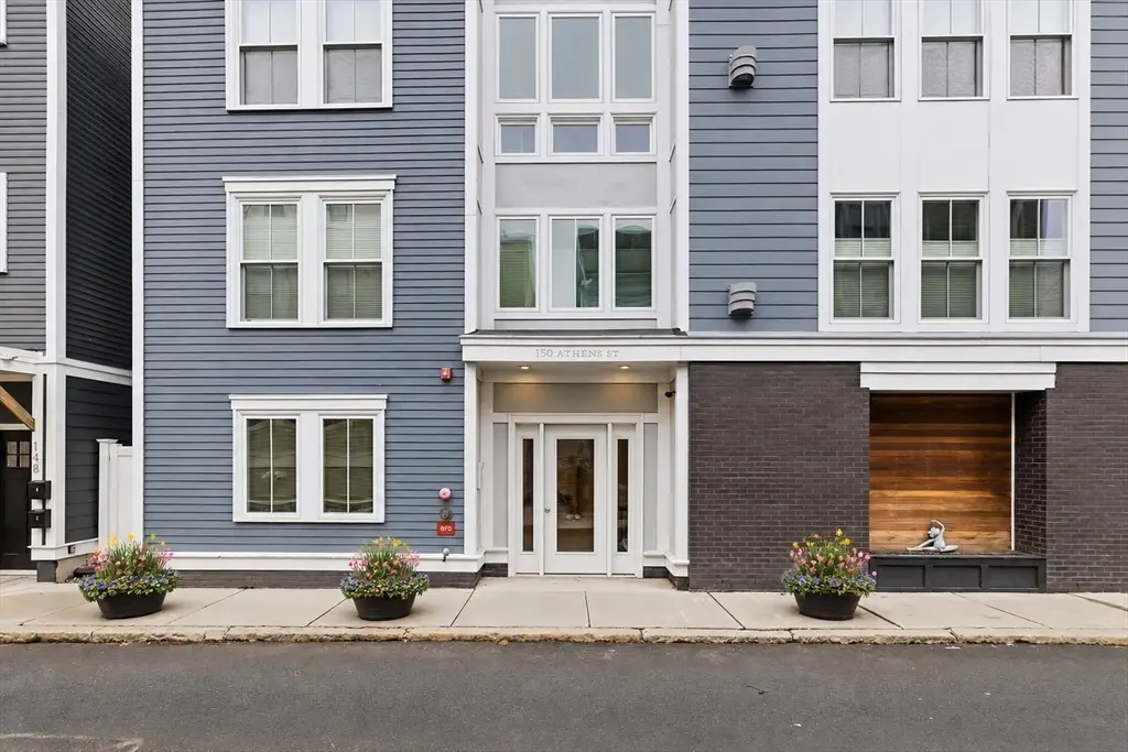 150-156 Athens St #2, Boston, MA 02127 - #1