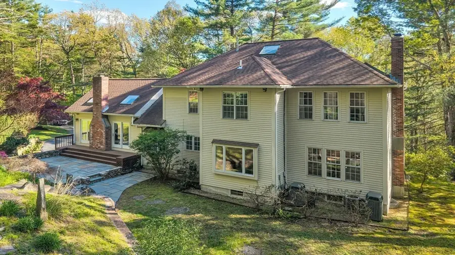 20 Old Rd, Weston, MA 02493 - #3