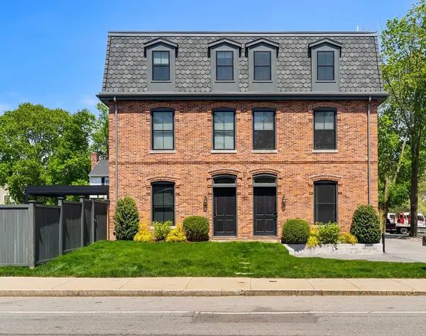 165 River St #2, Waltham, MA 02453