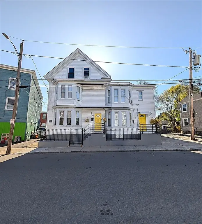 4-6 Chelmsford St, Lawrence, MA 01841 - #2