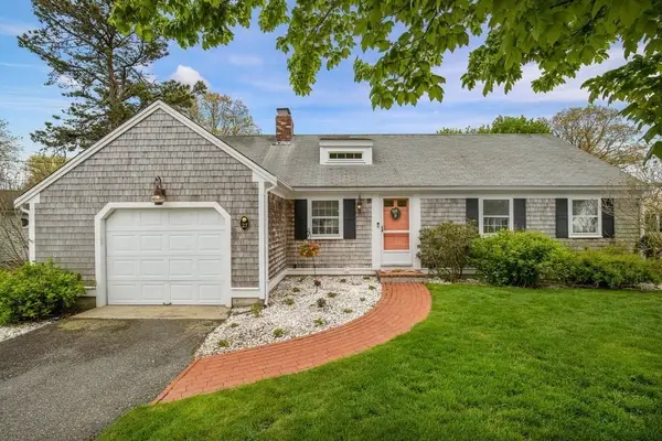 27 Porter Ln, Dennis, MA 02670