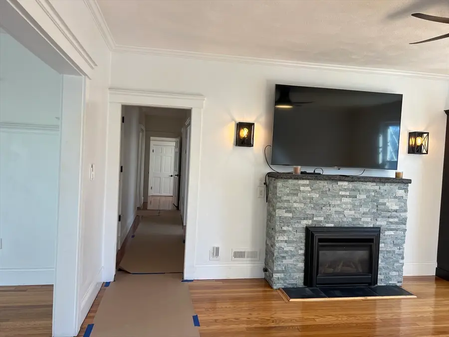 93 Crescent Hill Ave, Arlington, MA 02474 - #3