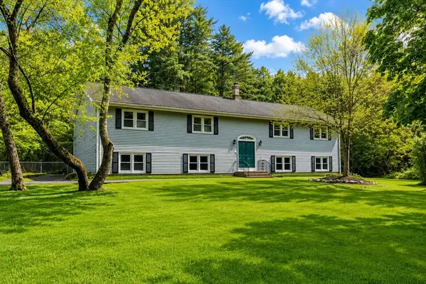 108 Harvey St, Norton, MA 02766
