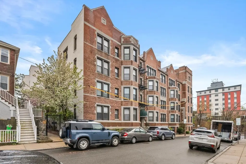 26 Commonwealth Ter #19, Boston, MA 02135 - #1