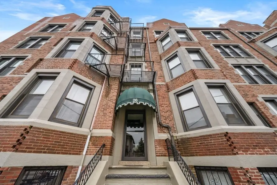 26 Commonwealth Ter #19, Boston, MA 02135 - #3