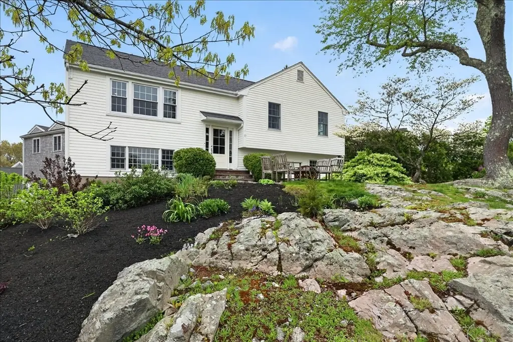 10 Ocean View Dr., Hingham, MA 02043 - #1