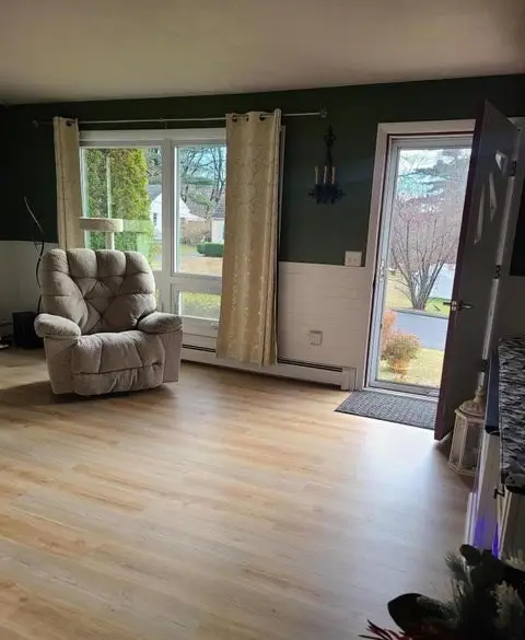 15 Williamsburg Street, Pittsfield, MA 01201 - #3