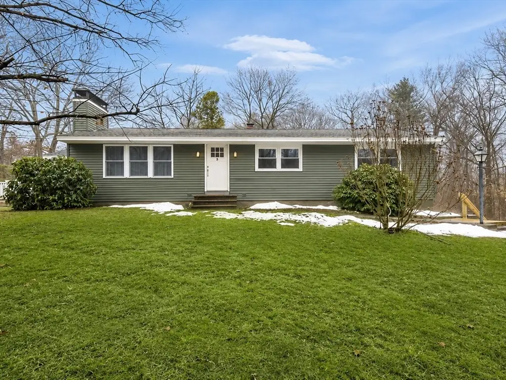 3 Santom St, Auburn, MA 01501 - #1