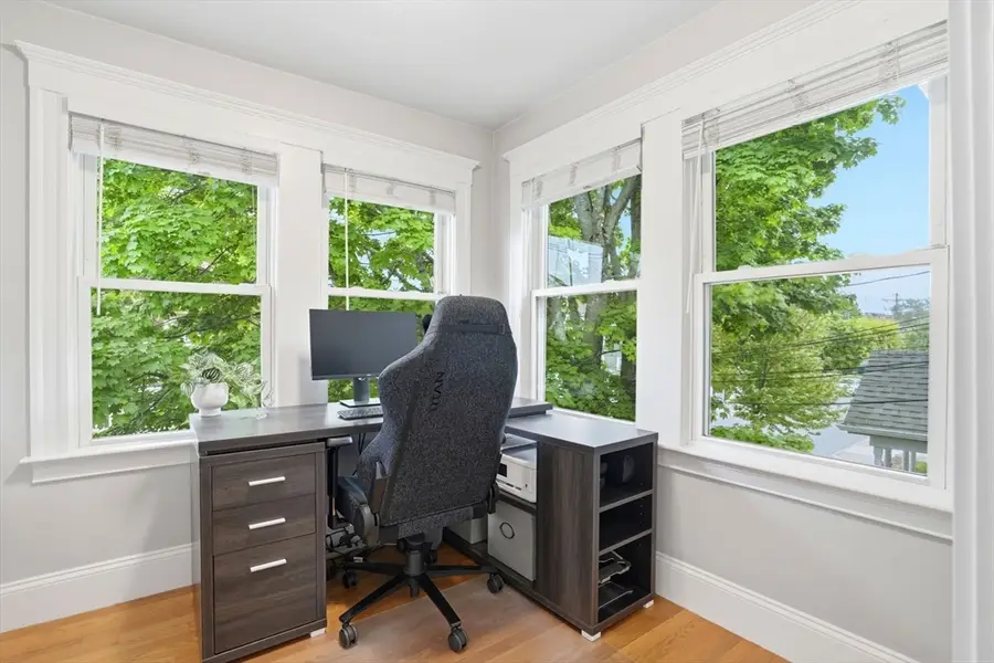 32 Eddy St #3, Waltham, MA 02453 - #3
