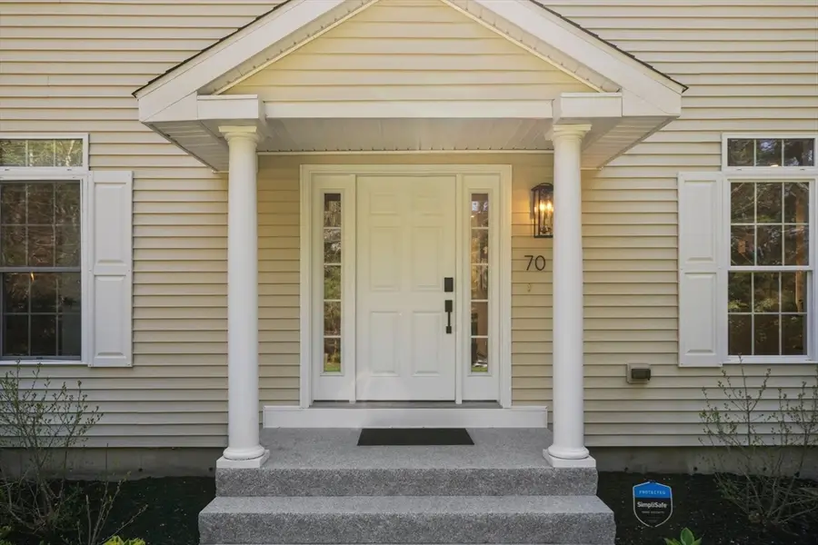 70 Indian Pond Rd, Kingston, MA 02364 - #3