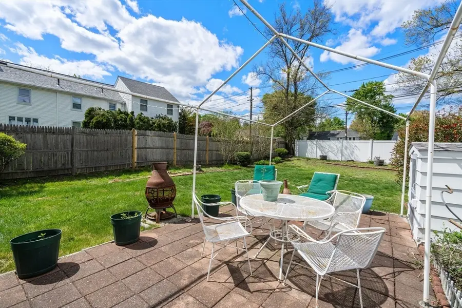5 Olde Field Rd, Newton Center, MA 02459 - #3