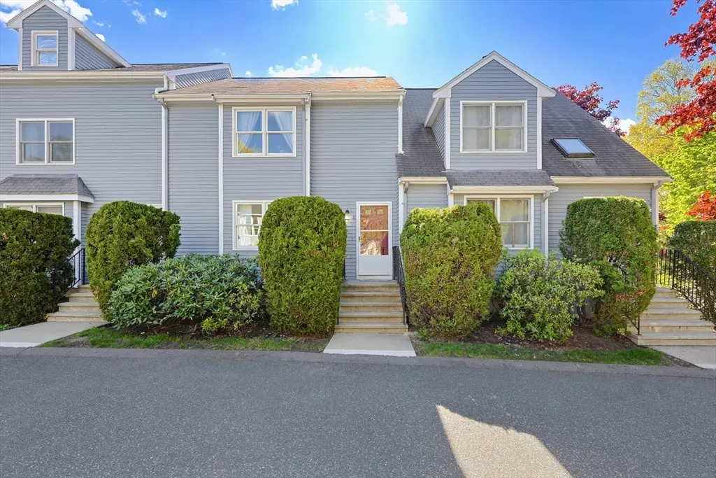 11 Pinecrest Village #11, Hopkinton, MA 01748 - #1