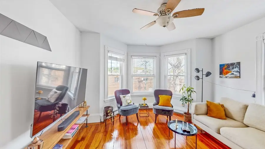 60-62 Kenneth St, Newton, MA 02461 - #3