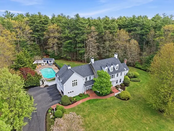 50 Lewis Farm Rd, Duxbury, MA 02332