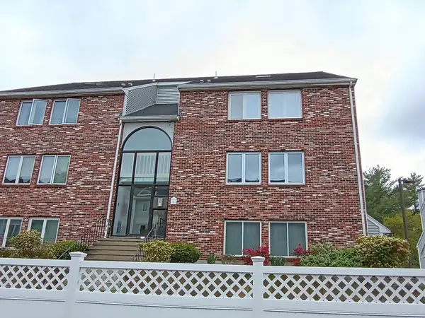 114 Burkhall St #Q, Weymouth, MA 02190