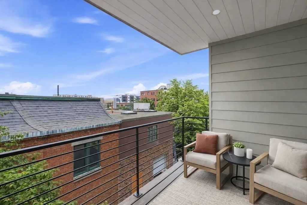 118 B Street #202, Boston, MA 02127 - #1