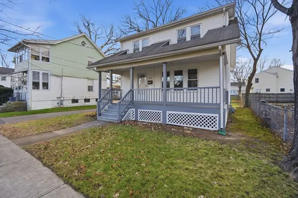 152 Monrovia St, Springfield, MA 01103