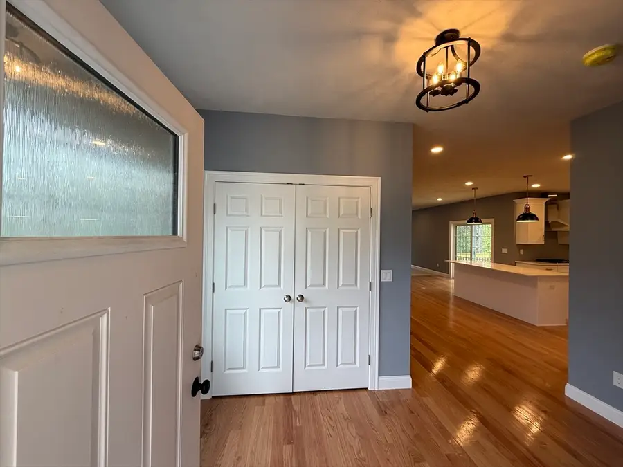 64 Deanna Dr, Holden, MA 01520 - #3