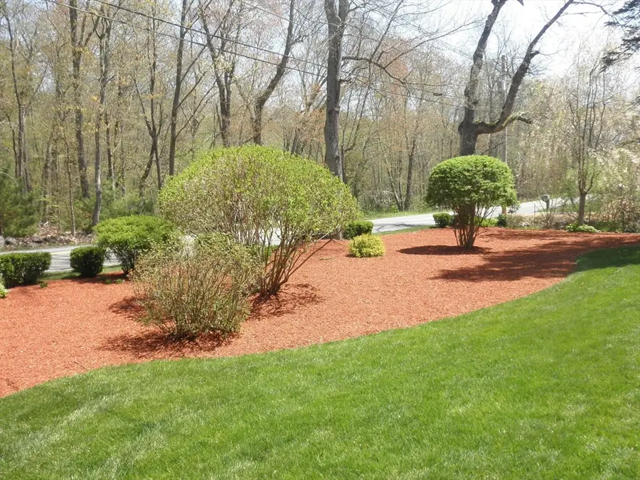 236 Cumberland Ave, North Attleboro, MA 02760 - #2