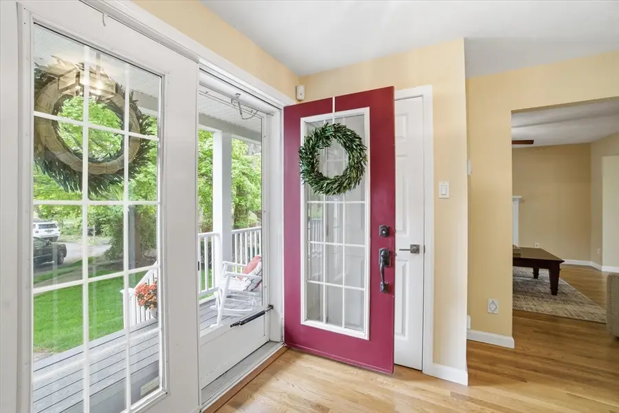 18 Oakridge, Saugus, MA 01906 - #3