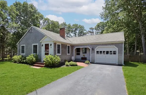 55 Scholl Ave, Yarmouth, MA 02673