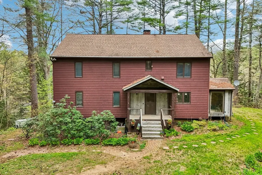157 Robinson Rd, Oakham, MA 01068 - #1