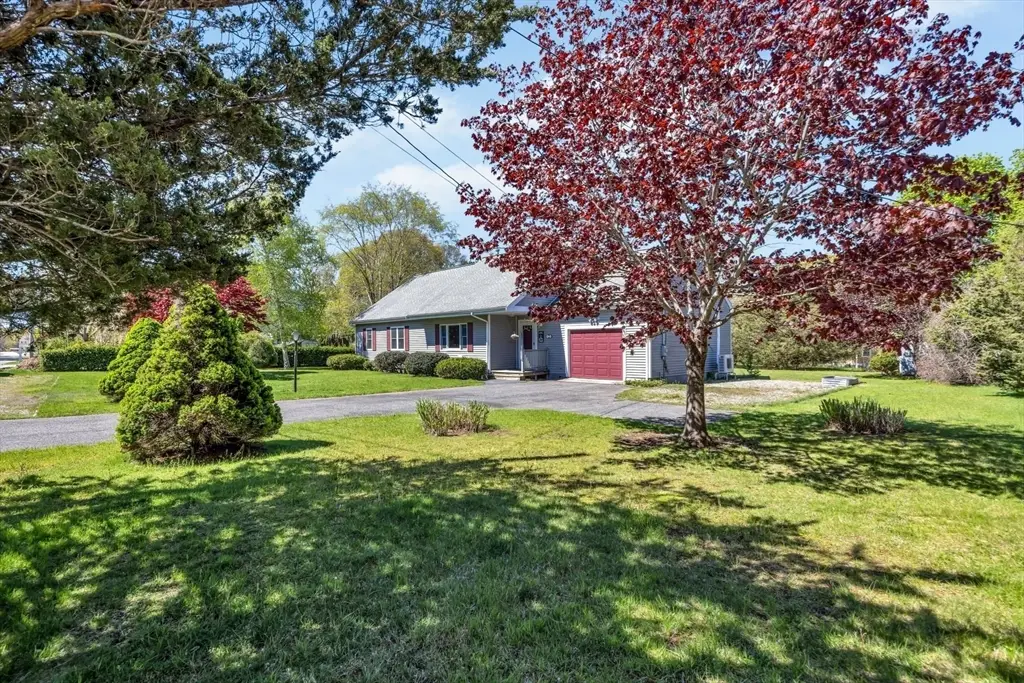 33 Thatchers Ln, East Falmouth, MA 02536 - #1