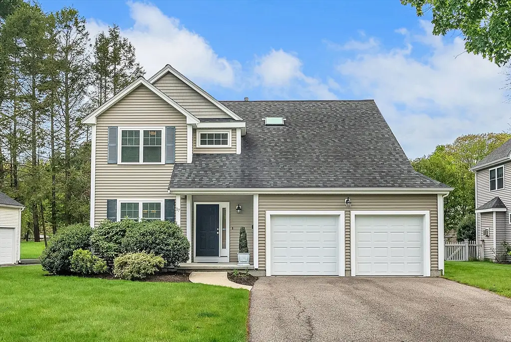 17 Russell Rd, Framingham, MA 01702 - #1