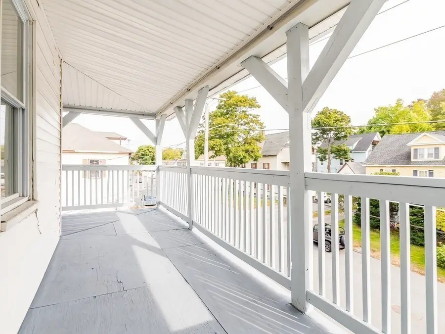 133 Baker St, Gardner, MA 01440 - #3