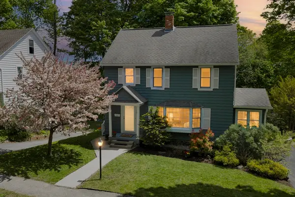 71 Morningside Rd, Worcester, MA 01602