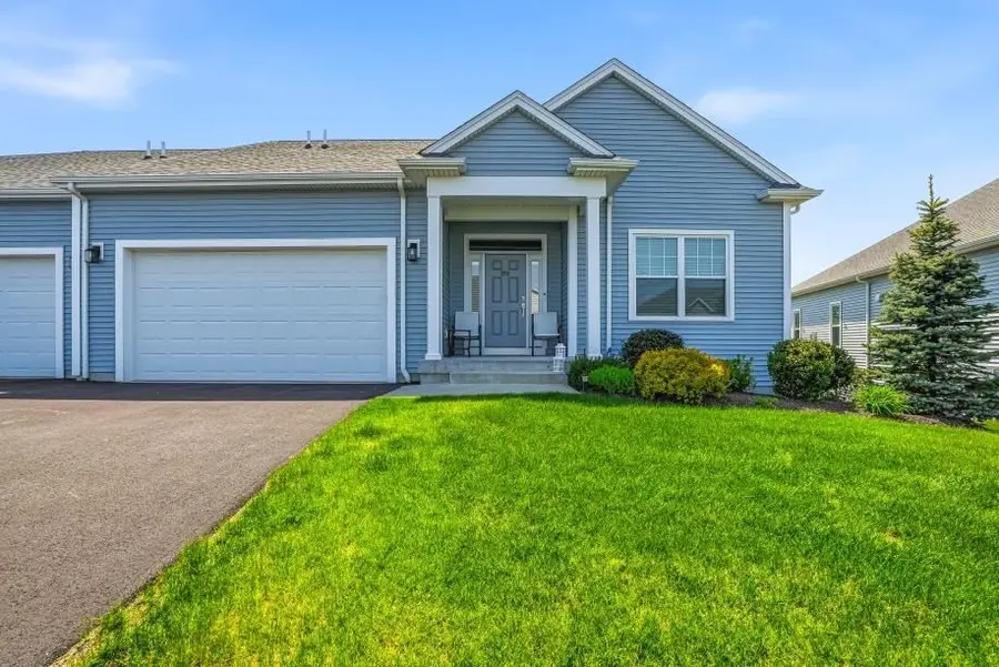 170 Stone Hill Dr #170, Northbridge, MA 01588 - #2