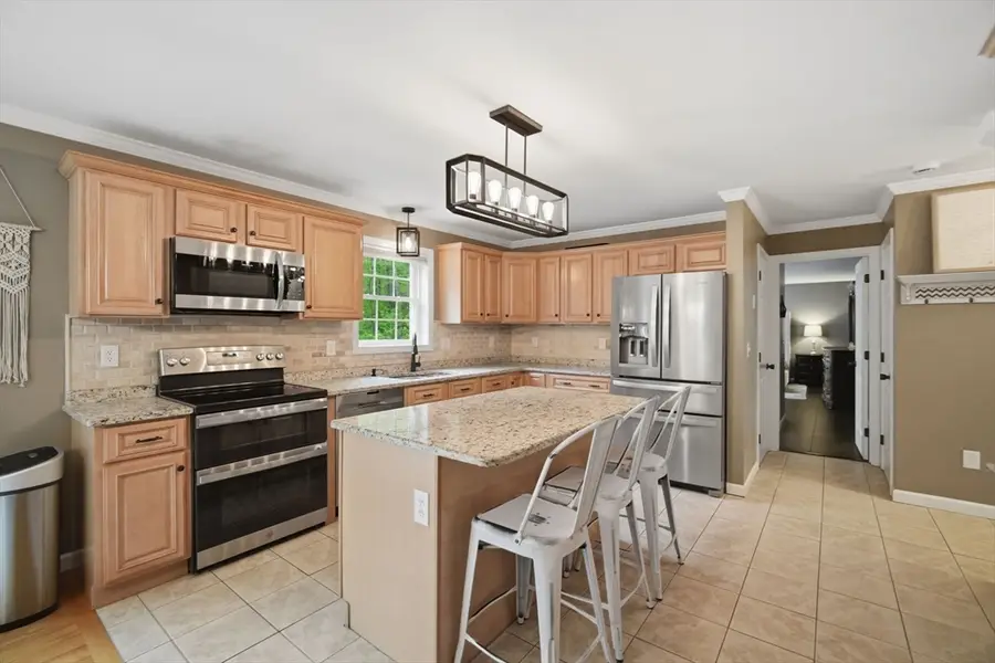 43 Moriarty Rd, Ware, MA 01082 - #3