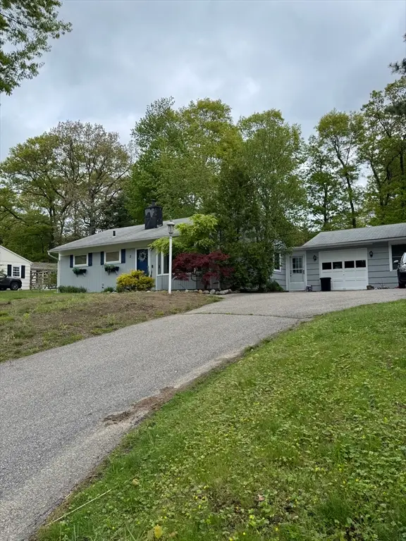 3 Crestwood Ave, Plainville, MA 02762 - #3